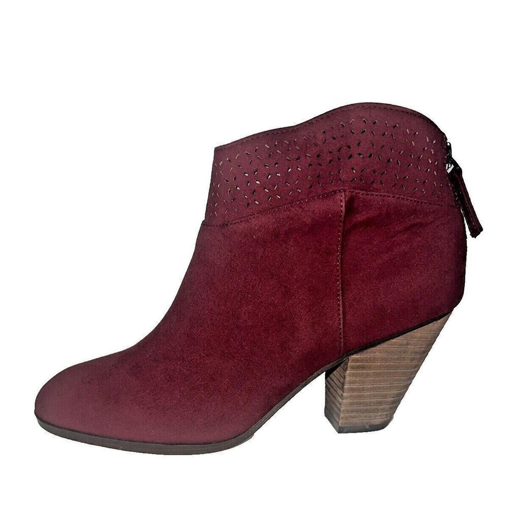 Red and Violet Jackson Lazer Cut Topline Booties tan taupe Size US size 6.5